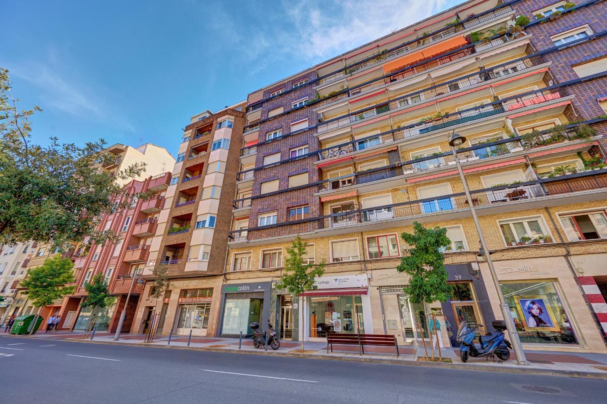 Apartamento Tempranillo Logrono By Clabao Εξωτερικό φωτογραφία